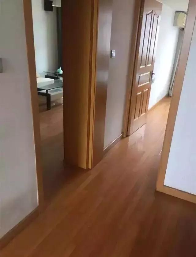 铺木地板有学问，第三点你应该还不知道！