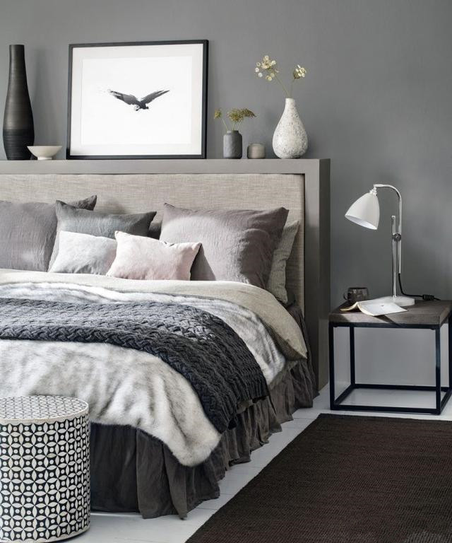 巧妙利用灰色装修，卧室也能很温暖
