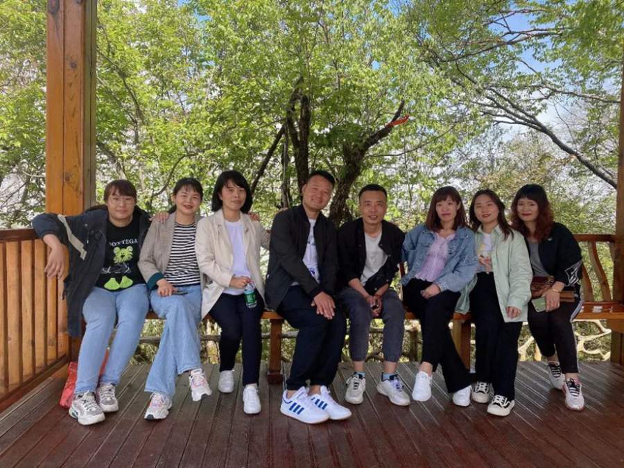 “凝心聚力，再创辉煌”峰淘装饰2022汉中踏青游！