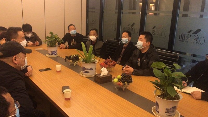 市、区委领导走访调研万美装饰，了解复工复产情况。