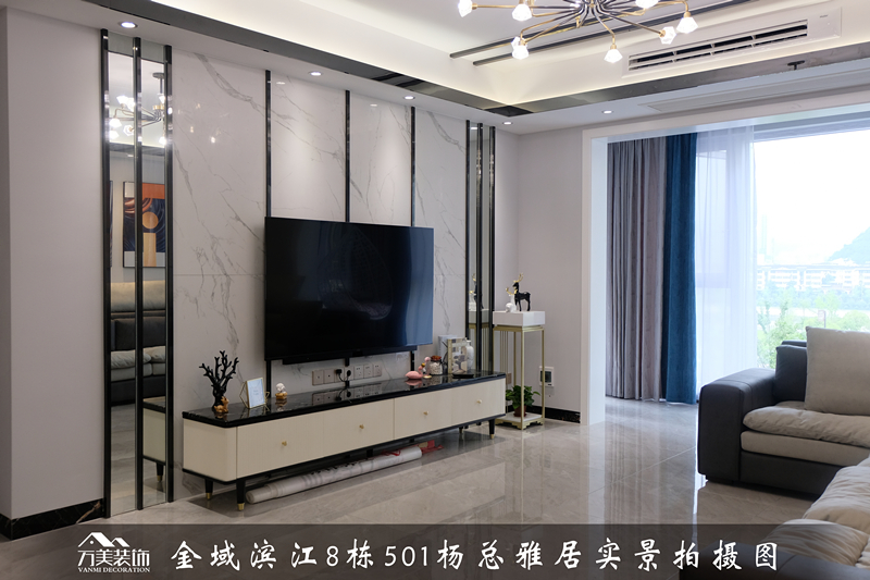 【家之美】第十一期| 128㎡现代轻奢，在外是绅士的品格，在家是自由的灵魂。