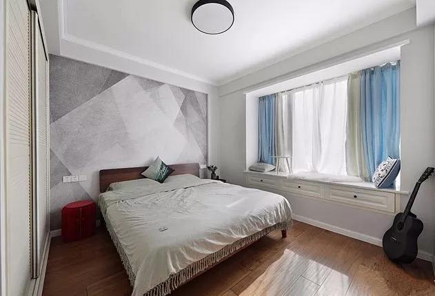 床头背景墙贴壁纸 打造一个更有趣更温馨的卧室