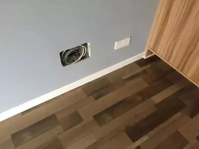 踢脚线选择哪种材质适合? 踢脚线选择哪种材质适合?