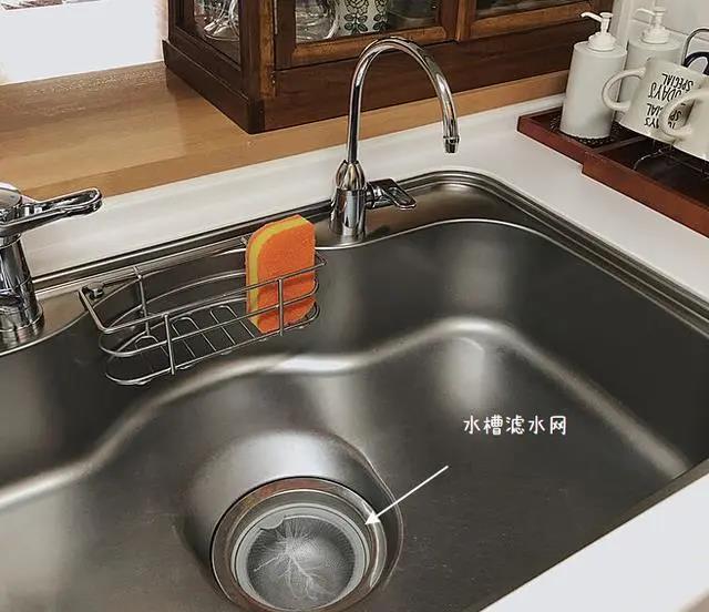 厨房水槽千篇一律？日本的水槽设计值得借鉴，瞬间提高实用性！