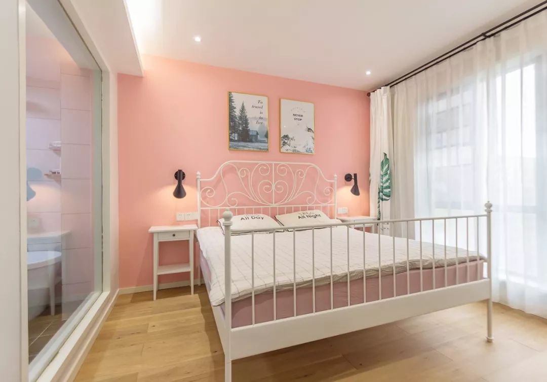 107平的北歐風三居室，粉色的臥室，看著好浪漫
