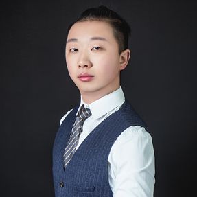 李东伦