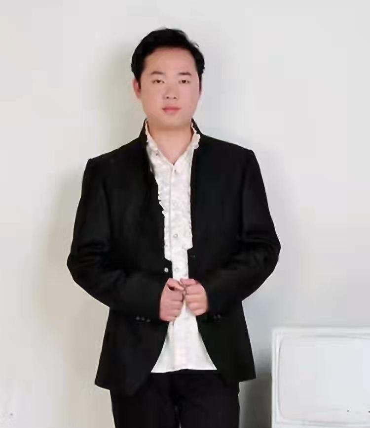 随州装修工长黄鹏