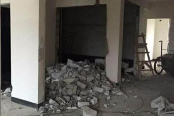 深圳老房子装修要经常去工地,发现问题及时整改 深圳老房子装修要经常去工地,发现问题及时整改