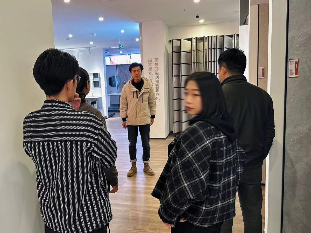 四月踏青季，家立方装饰携手设计团队，为您带来更好的品质家装！