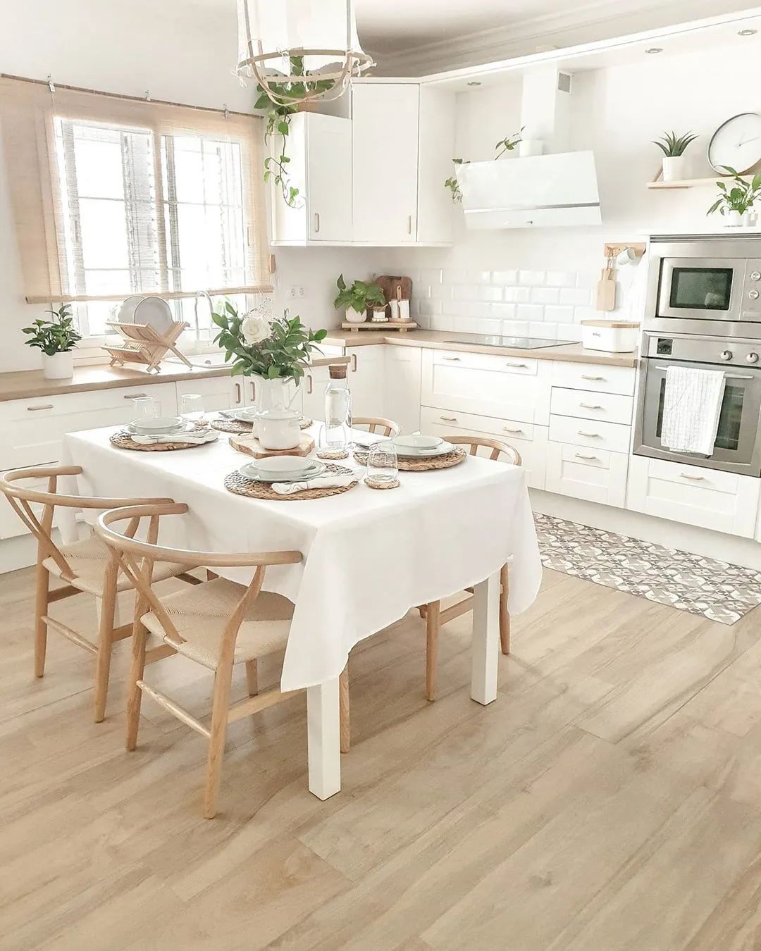 简单耐看的欧式装修，白色家装也能这么打动人